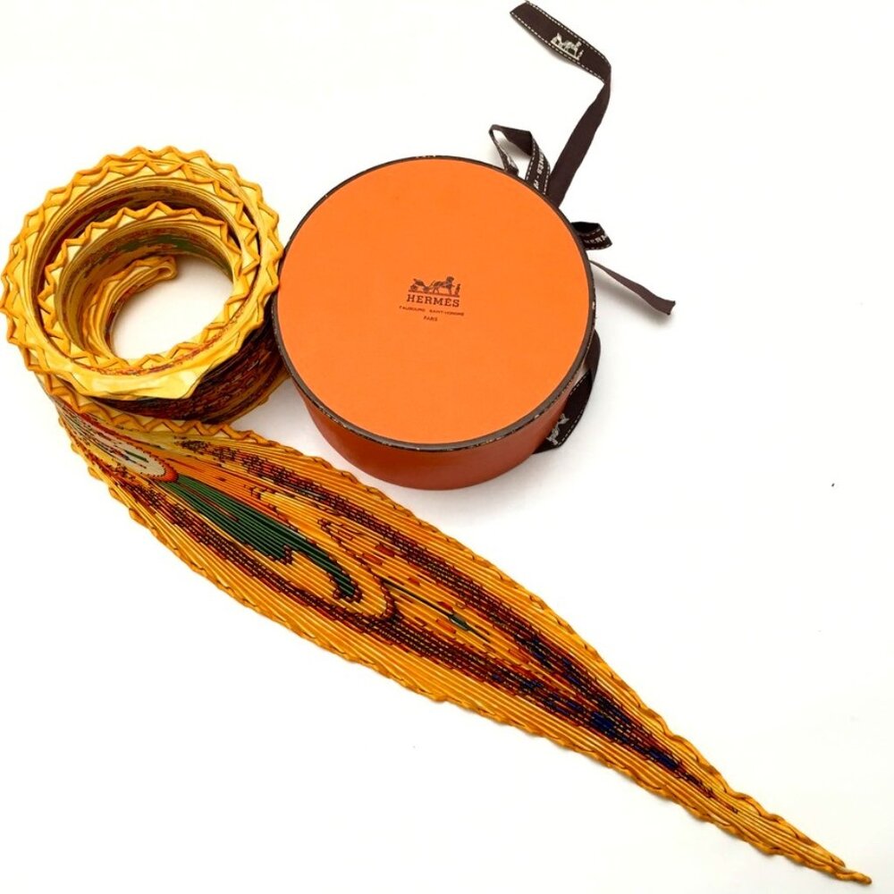 Auth. HERMES PARIS Carpe Diem Pleated Green Red Gold Orange Scarf